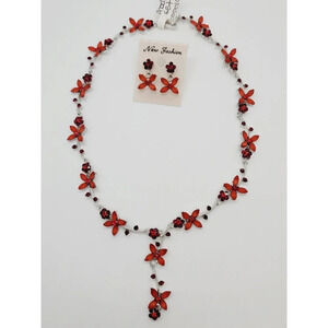 NWT Rhodium plated Cubic Zirconia necklace and earrings set